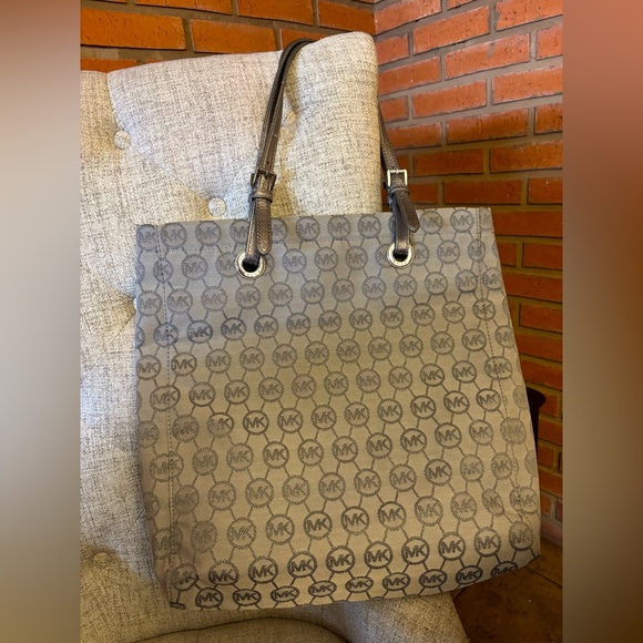 Michael Kors Grey Outlet Handbags | Michael Kors [US] Michael Kors Gray Tote Bag😎